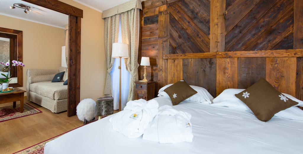 Hotel Edelweiss 3 Stelle Superior Брей-Червиния Экстерьер фото