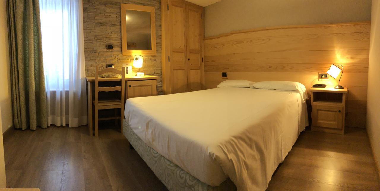 Hotel Edelweiss 3 Stelle Superior Брей-Червиния Экстерьер фото