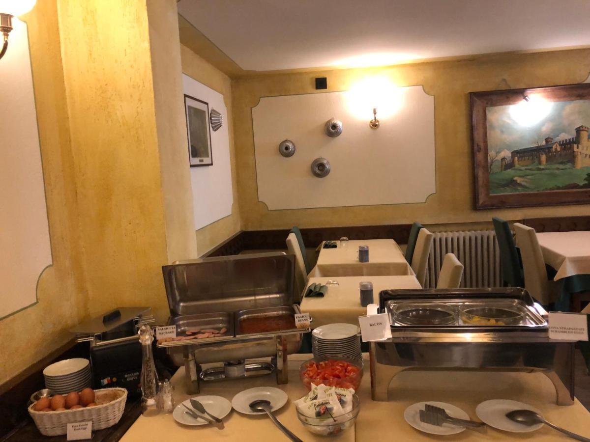 Hotel Edelweiss 3 Stelle Superior Брей-Червиния Экстерьер фото